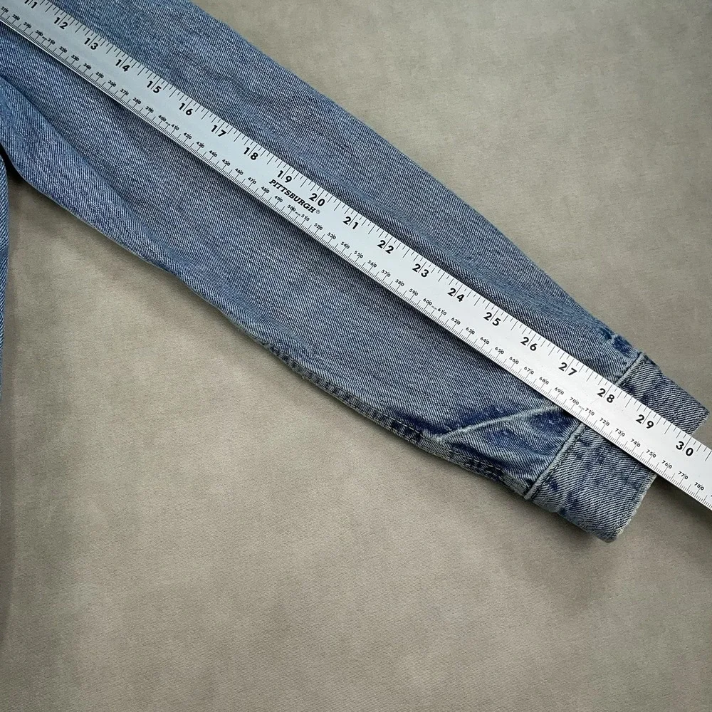 Levi's Jacket Mens Large Blue Trucker Denim Type 3 Distressed Faded Button 72334